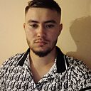 Знакомства: Valentin, 25 лет, București