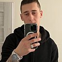 Знакомства: Виктор, 25 лет, Вейхерово