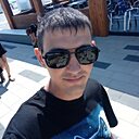 Знакомства: Лев, 33 года, Отрадное