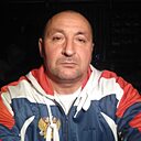 Знакомства: Илья, 50 лет, Белово