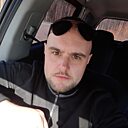 Знакомства: Илья, 32 года, Тутаев