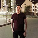 Знакомства: Андрей, 27 лет, Екатеринбург