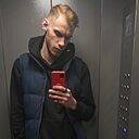 Знакомства: Андрей, 27 лет, Реутов