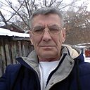 Знакомства: Валерий, 66 лет, Уфа