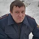 Знакомства: Виктор, 39 лет, Долинск