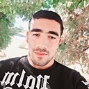 Знакомства: Бек, 27 лет, Луганск