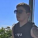 Знакомства: Олег, 28 лет, Белебей