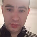 Знакомства: Андрей, 29 лет, Белово