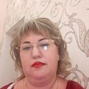 Знакомства: Юлия, 46 лет, Саратов
