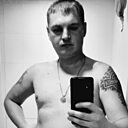 Знакомства: Михаил, 39 лет, Магадан