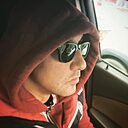 Знакомства: Виталик, 40 лет, Луганск