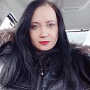 Знакомства: Кристи, 35 лет, Ноябрьск