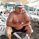 Знакомства: Александр, 46 лет, Химки