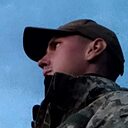 Знакомства: Веталь, 32 года, Кропивницкий