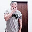 Знакомства: Grisha, 30 лет, Варшава