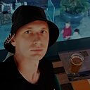 Знакомства: Богдан, 35 лет, Орел