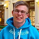 Знакомства: Даня, 25 лет, Крымск