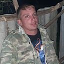 Знакомства: Юрий, 32 года, Малоархангельск