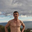 Знакомства: Максим, 33 года, Симферополь