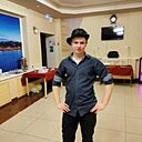 Знакомства: Ваня, 21 год, Москва