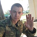 Знакомства: Олег, 34 года, Кривой Рог