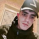 Знакомства: Макс, 26 лет, Ванино