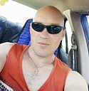 Знакомства: Андрей, 38 лет, Белогорск