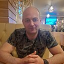 Знакомства: Евгений, 42 года, Куйтун