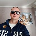 Знакомства: Илья, 32 года, Кумертау