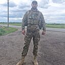 Знакомства: Валера, 32 года, Александрия