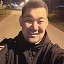 Знакомства: Евгений, 30 лет, Шахтерск