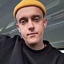 Знакомства: Андрей, 28 лет, Москва