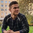 Знакомства: Илья, 27 лет, Екатеринбург