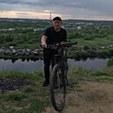 Знакомства: Дмитрий, 40 лет, Ухта