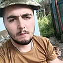 Знакомства: Евгений, 25 лет, Купянск