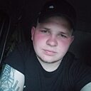 Знакомства: Денис, 28 лет, Миллерово