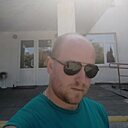 Знакомства: Александр, 35 лет, Мосты