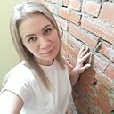 Знакомства: Ксения, 37 лет, Сарапул