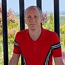 Знакомства: Артем, 40 лет, Москва