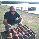 Знакомства: Денис, 36 лет, Выселки