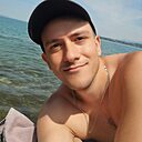 Знакомства: Elia, 28 лет, Луцк