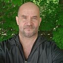 Знакомства: Дмитрий, 49 лет, Белгород