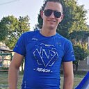 Знакомства: Андрей, 35 лет, Новомосковск