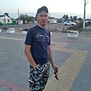 Знакомства: Сергей, 25 лет, Урюпинск