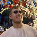 Знакомства: Кирилл, 20 лет, Новосибирск