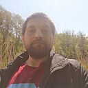 Знакомства: Олег, 33 года, Саратов