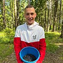 Знакомства: Максим, 25 лет, Могилев