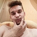 Знакомства: Кирилл, 24 года, Солигорск