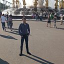 Знакомства: Артем, 33 года, Новозыбков