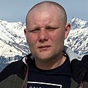 Знакомства: Макс, 36 лет, Искитим